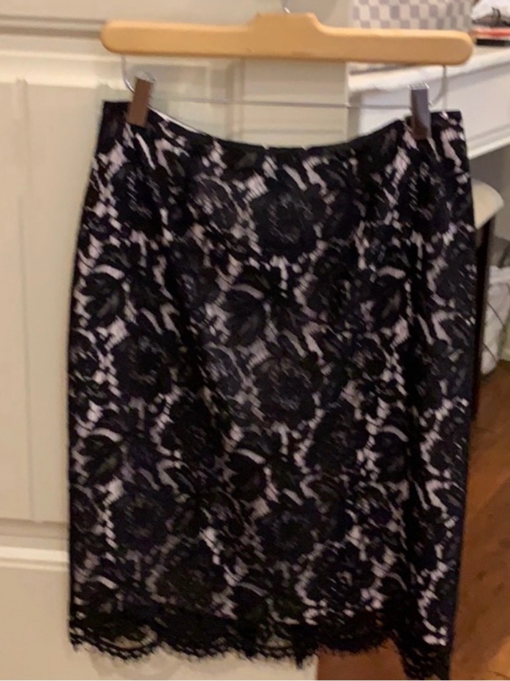 Vince Camuto lace skirt